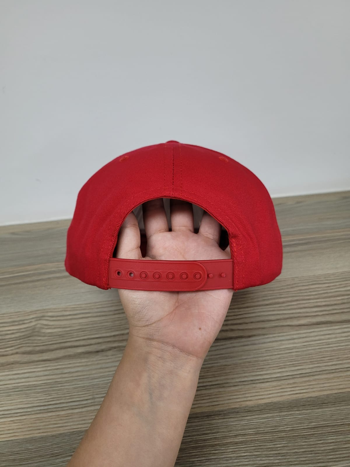 DKPS #270 GORRA PLANA GABARDINA 100% ALG. AJUSTE PLASTICO
