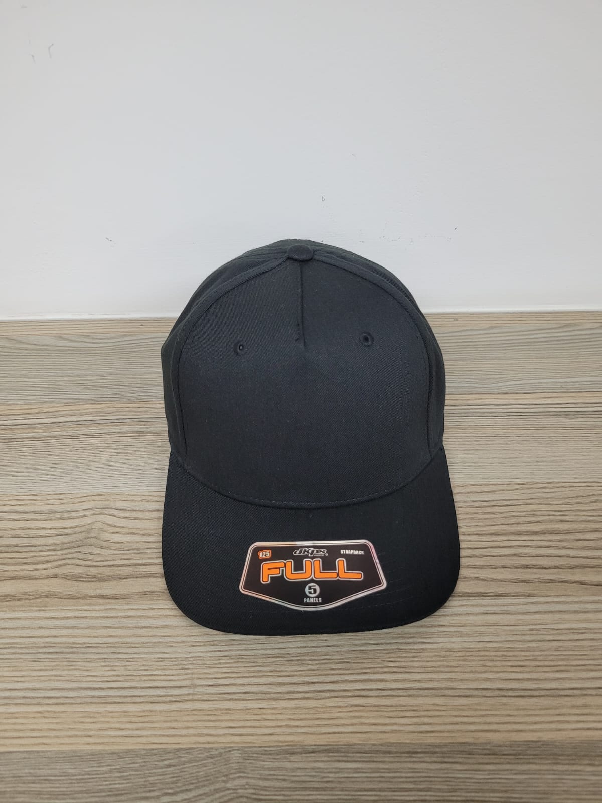 GORRA FULL 100% POLIESTER 5 GAJOS AJUSTE DE HEBILLA METALICA