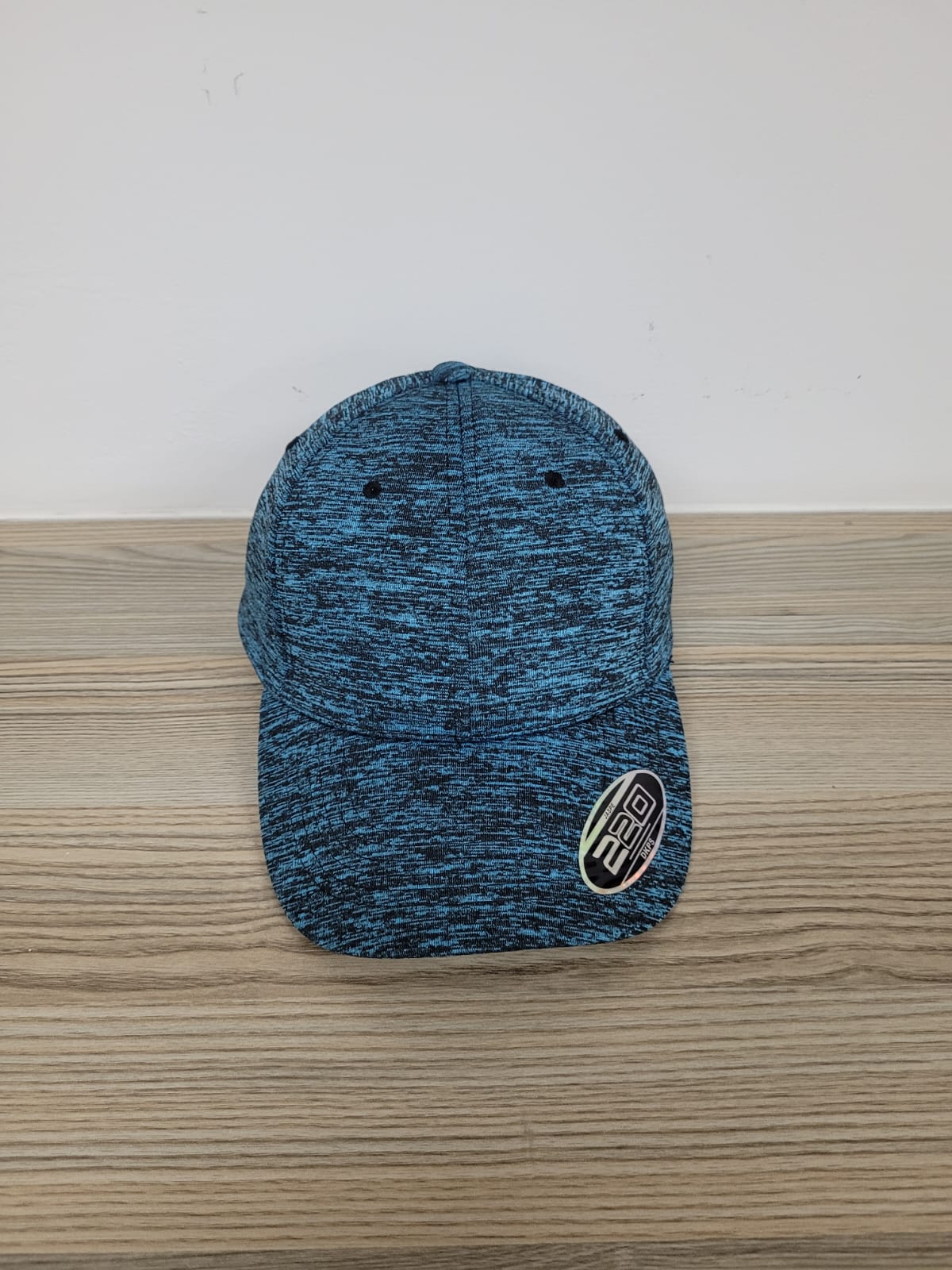 DKPS #220 GORRA JASPE POL 95% SPANDEX 5%. AJUSTE VELCRO