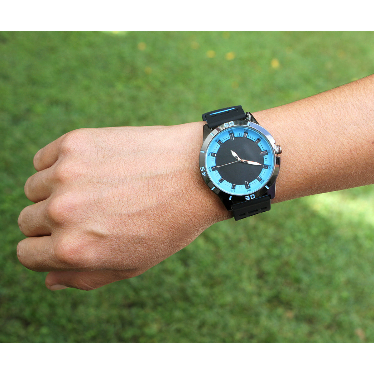 Reloj de pulso.