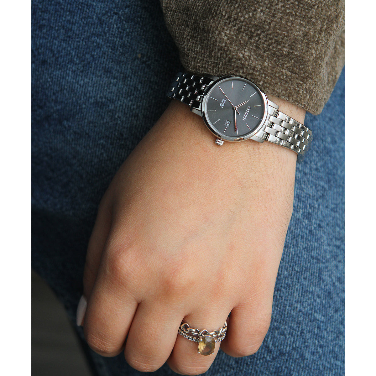 Reloj de pulso Lumphat.