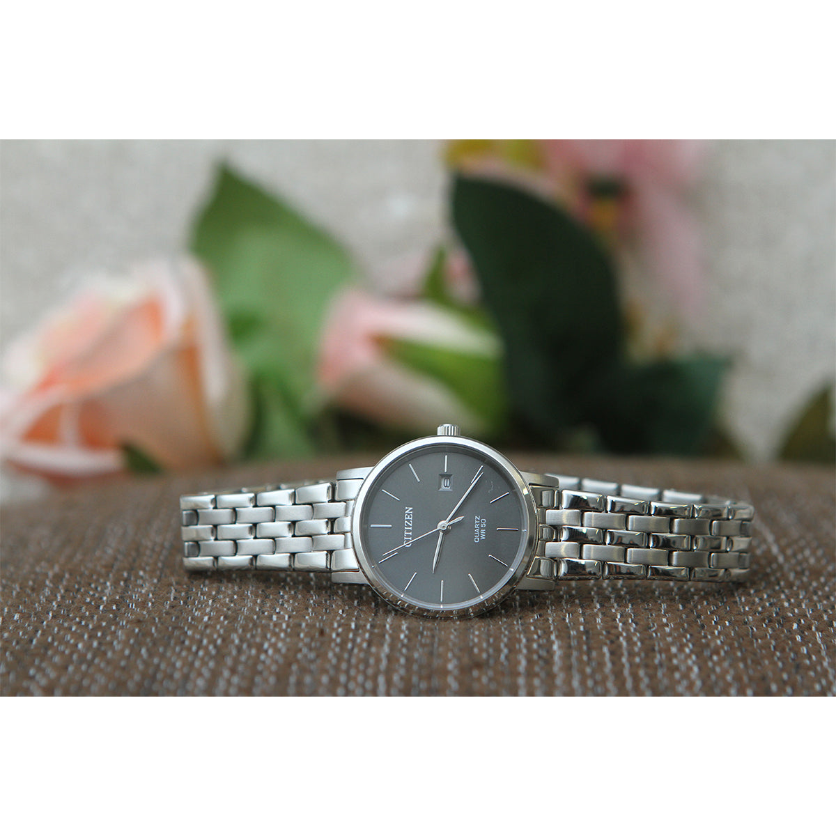 Reloj de pulso Lumphat.